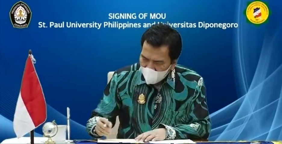 The Vitually ceremonial MoU Signing between Universitas Diponegoro and St. Paul University Philipines